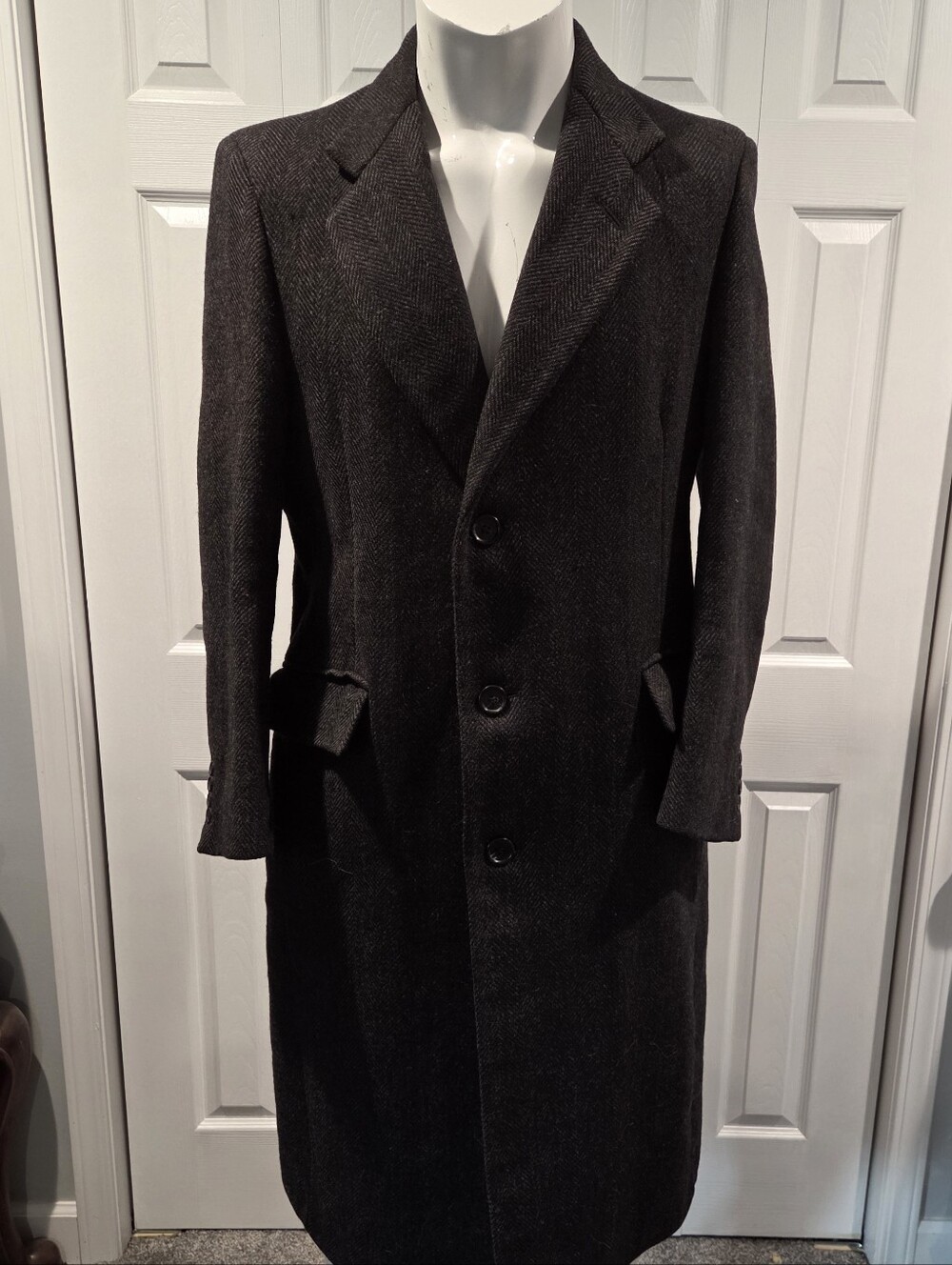 Men's Charcoal Herringbone Wool Trench Coat By BASKIN